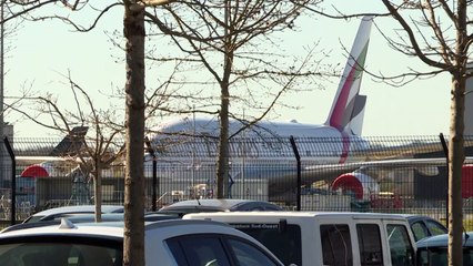 "طيران الامارات" أعادت 1,4 مليار دولار لزبائنها على خلفية أزمة الفيروس