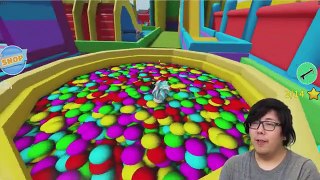RYAN IN THE GIANT INFLATABLE BOUNCY CASTLE IN ROBLOX! Let’s Play with Ryan’s Daddy