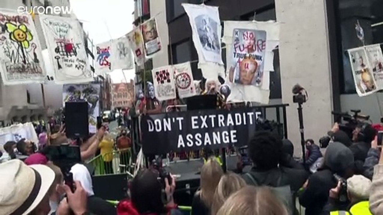 Prozessauftakt in London: USA fordert Auslieferung Assanges