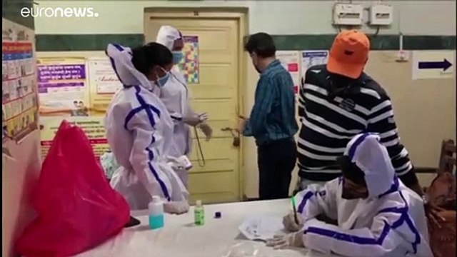 Индия вышла на второе место в мире по числу зараженных коронавирусом