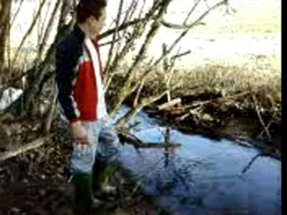 Chute dans l'eau