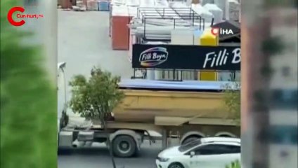 Tepki toplayan görüntüler! Köpekleri acımasızca dövüştürdüler