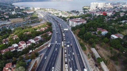 Metrobüs arıza yaptı, binlerce kişi mağdur oldu