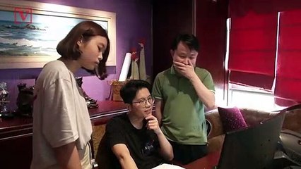 The ‘Vihelm’ Let’s Frontline Workers Scratch Their Face, Have a Snack Without Taking Off PPE