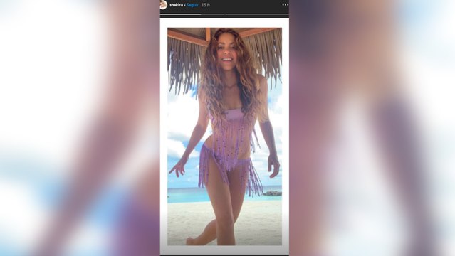 Shakira se despide del verano con un posado en bikini