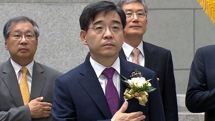 35년 만에 법원 떠난 권순일...선관위원장직 유지는 논란 / YTN