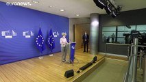 Von der Leyen nomeia McGuinness como comissária e atribui Comércio a Dombrovskis