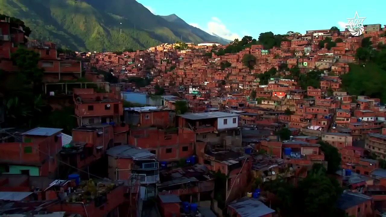 Chávez Radical: “En Venezuela no puede quedar ni rastros vivientes de latifundio.”