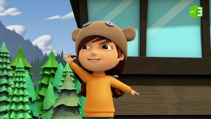 ميندي سعيدة في عيد ميلادها الخامس 