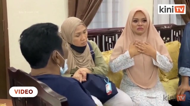 Hina rambut Orang Asli, Siti Sarah mohon maaf secara terbuka