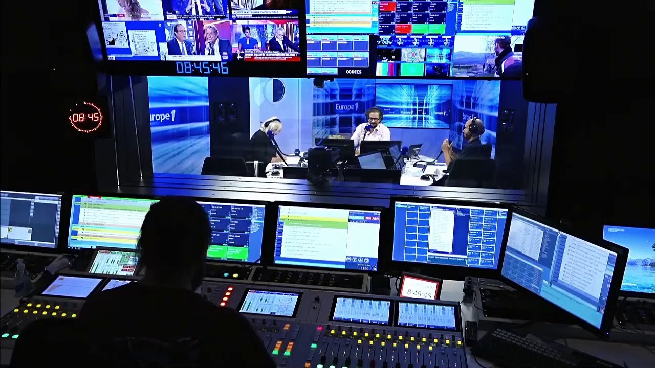 Jean Castex : "Je me suis soigné par précaution avec un cataplasme à la moutarde !" (Canteloup)