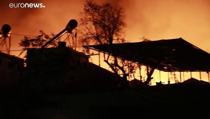 Campo de refugiados de Moria em chamas