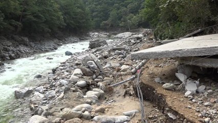 단풍철 앞두고 전면 통제...설악산도 굵은 생채기 / YTN