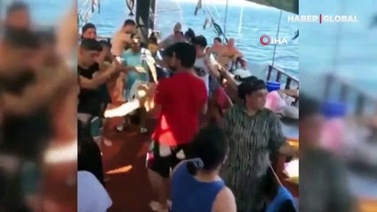 Köpük banyosu, halay, dans... Görüntüler 'yok artık' dedirtti