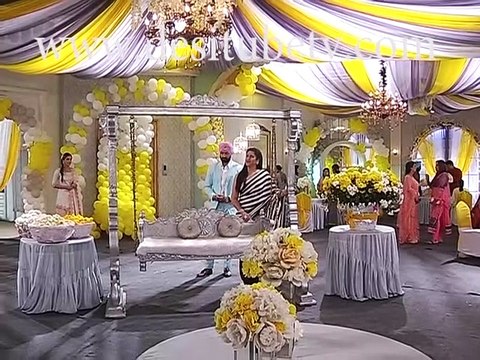 Choti Sardarni Surprise by Sarabjeet for Meher on her baby shower सरबजीत मैहर की गोदभराई पर क्या सरप्राइज देता है