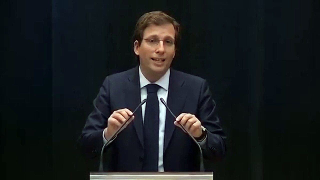 Los mejores momentos de José Luis Martínez-Almeida en el debate sobre el estado de la ciudad de Madrid