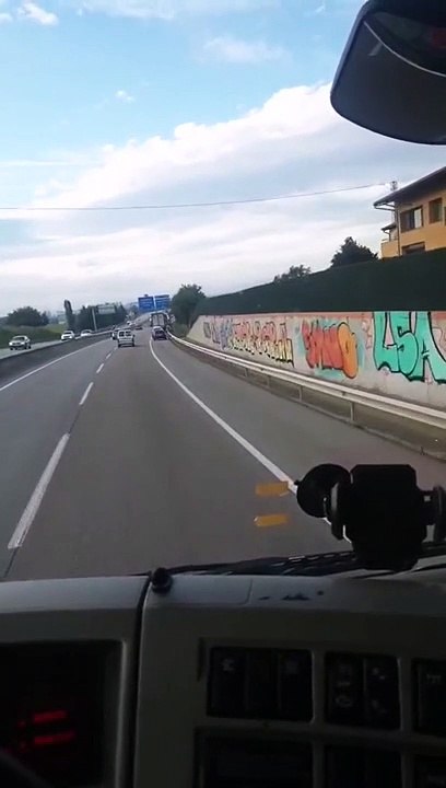 Embouteillage pour prendre une sortie d'autoroute