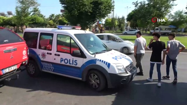 Briket deposu alev alev yandı, gökyüzünü siyah dumanlar kapladı