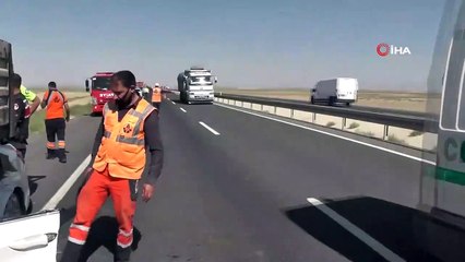 Konya'da korkunç kaza! Otomobil, TIR'ın altına girdi