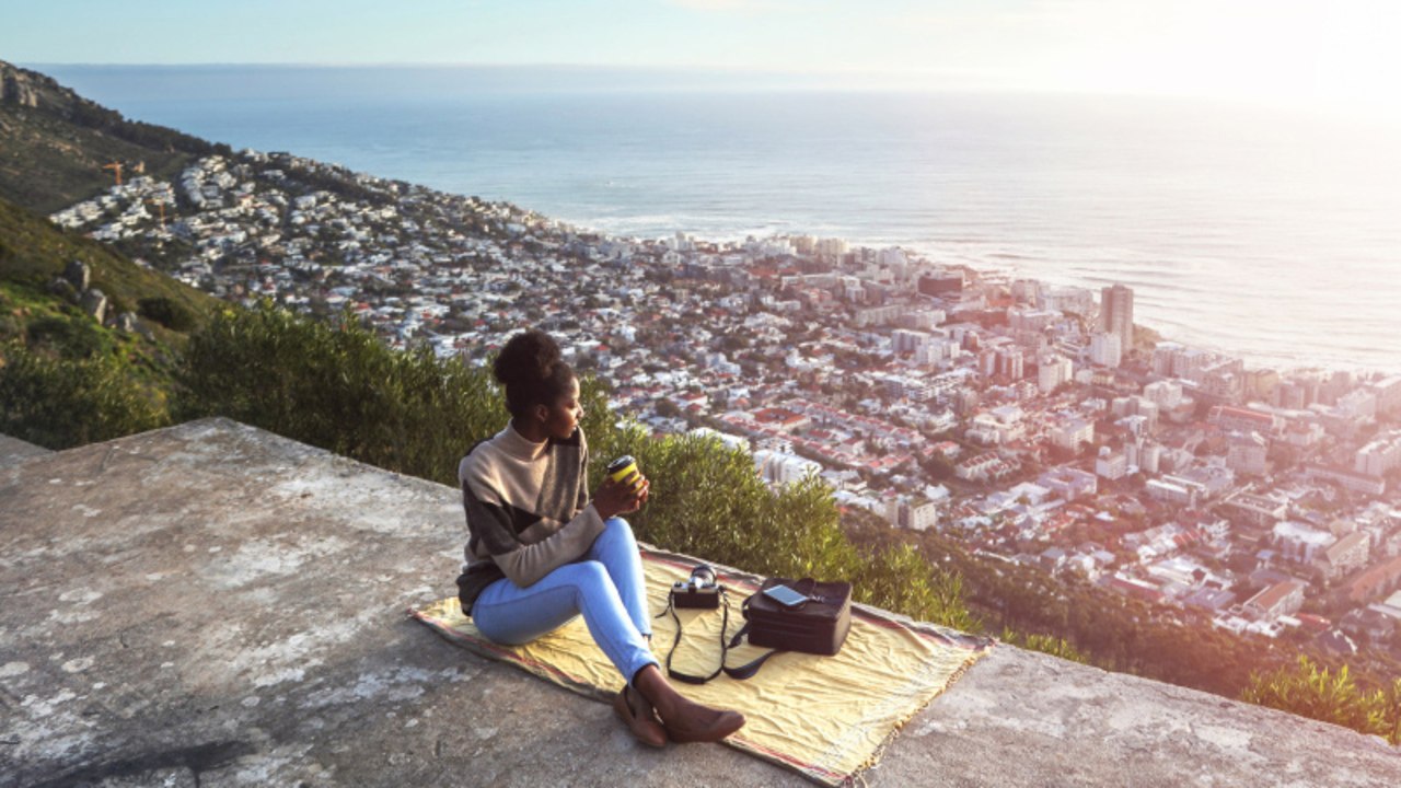 10 Pairs of Flats That Are Just as Comfortable as Sneakers, According to Thousands of Cust