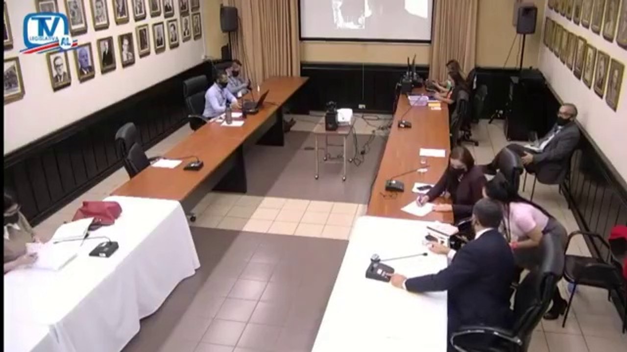 LIVE: Embajador en Guatemala, exministra del IM...