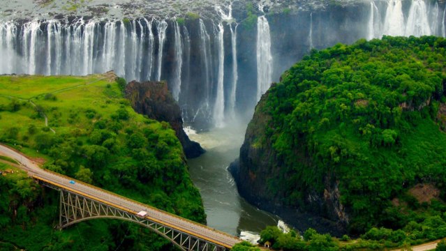 Zimbabwe Announces Plans to Welcome Back International Tourists