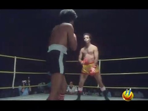 Mi Faccia Causa con Stefania Sandrelli, Gigi Proietti, Christian de Sica e Enrico Montesano 2T