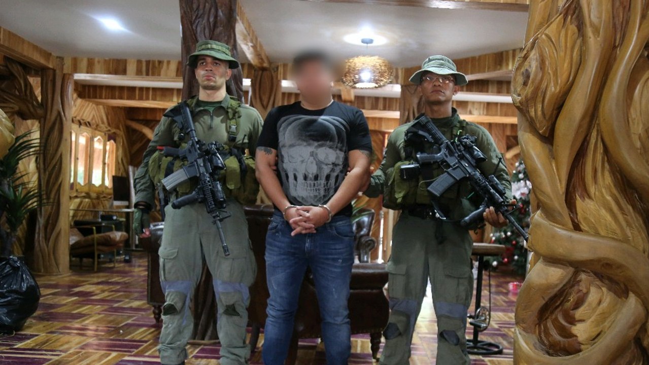 Durante fiesta de San Valentín capturan a miembro del Clan del Golfo