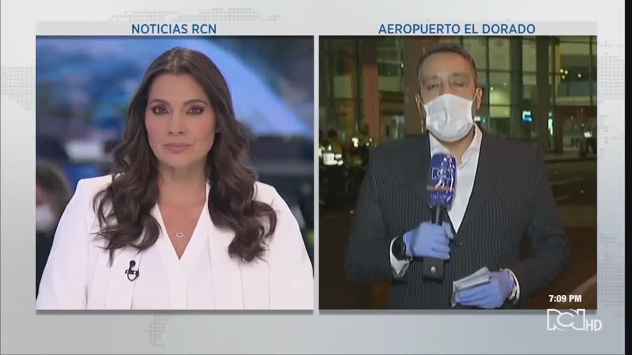 Más de 150 colombianos regresan en vuelo humanitario al país