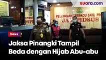 Diperiksa 14 Jam soal TPPU, Jaksa Pinangki Tampil Beda dengan Hijab Abu-abu