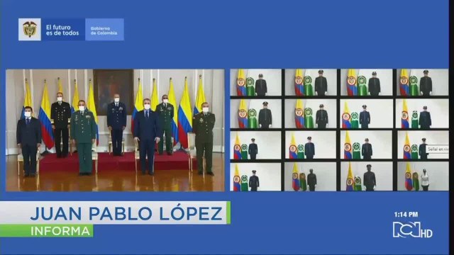 Ceremonia de ascenso de los cadetes compañeros de víctimas de atentado en Bogotá