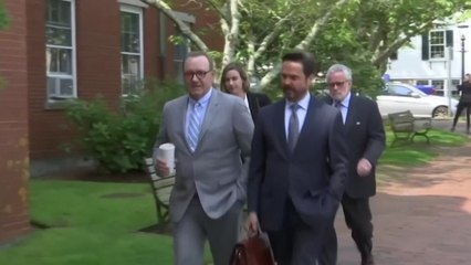 케빈 스페이시, 스타트렉 男배우 14살 때 성추행 피소 / YTN