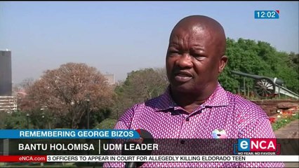 Bizos hailed for fighting for justice