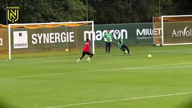 Alban Lafont, ses plus beaux arrêts de la séance du jour !