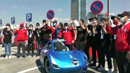 Gençler tasarladıkları otonom araçlarla TEKNOFEST'te nefes kesti