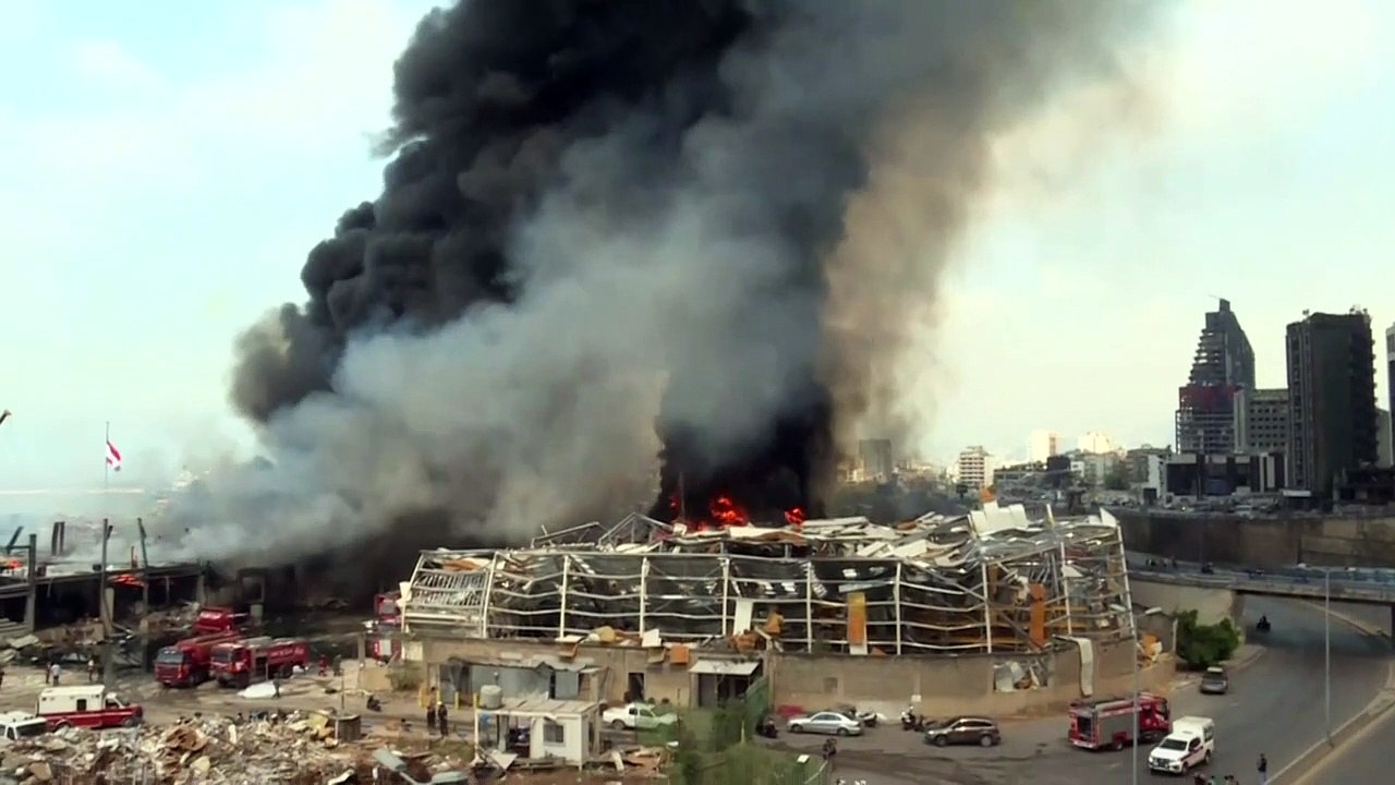 Panik in Beirut: Großbrand im Hafen fünf Wochen nach Explosionskatastrophe
