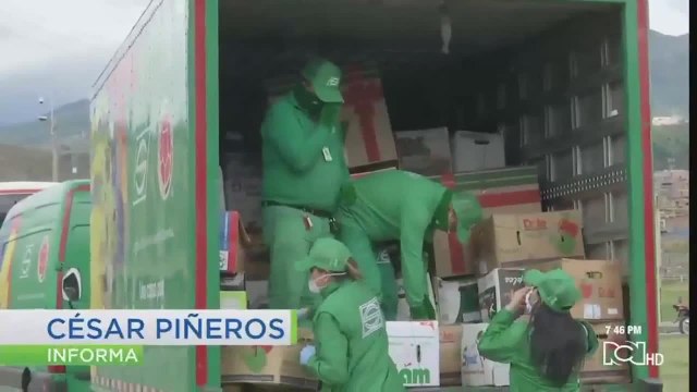 Donan 20 toneladas de alimentos para presos de La Picota