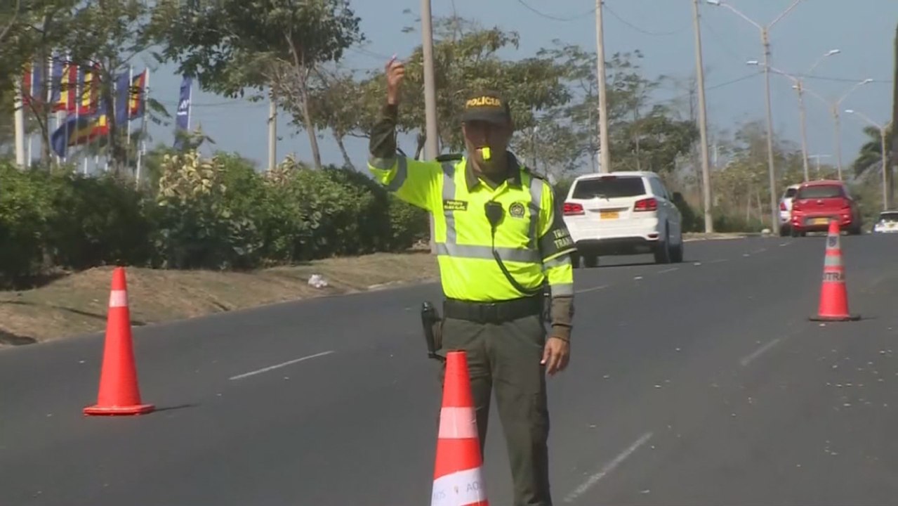 En contravía, así intentó escapar de la Policía un conductor en Barranquilla