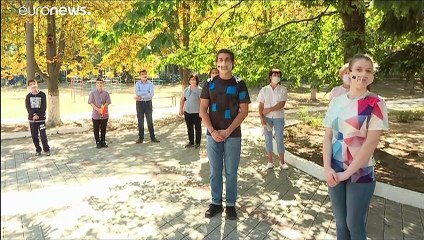 Маски для людей с нарушением слуха