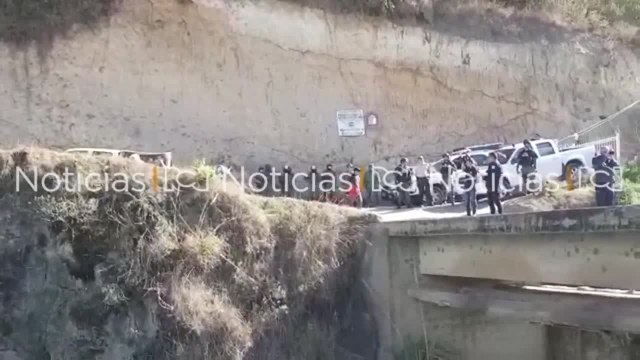 Autoridades ecuatorianas realizan operativos en zona de frontera contra migrantes venezolanos