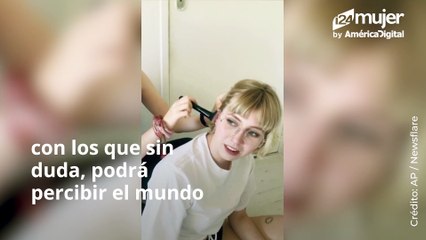 La emotiva reacción de una chica al escuchar por primera vez