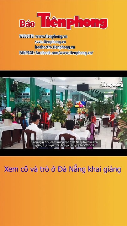 Cô trò Đà Nẵng ngày khai giảng.