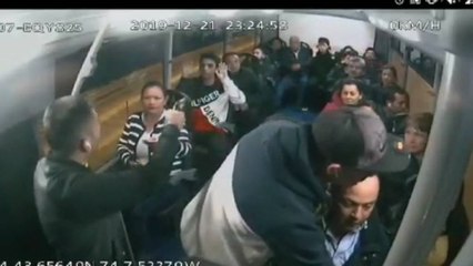 En video quedó registrado el robo a pasajeros de un bus intermunicipal a Cota