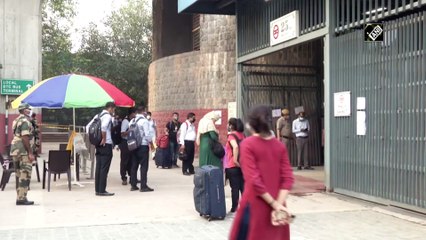 दिल्ली मेट्रो ने रेड, ग्रीन और वायलेट लाइनों पर फिर से शुरू की सेवाएं