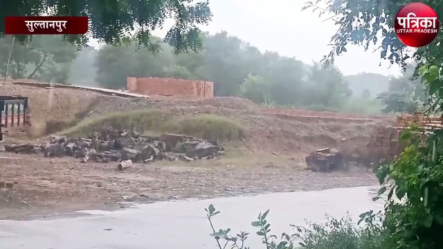 लगातार बारिश से मौसम हुआ सुहावना