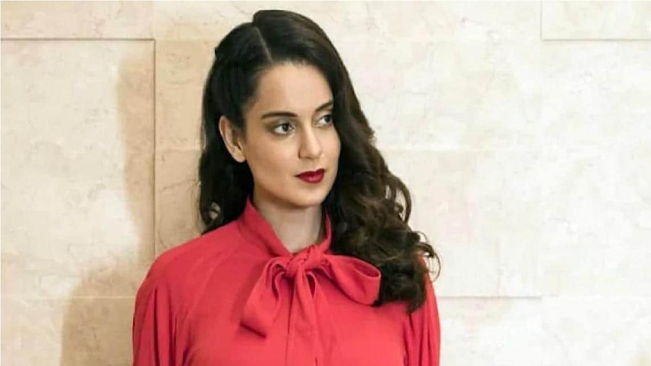 Maharashtra govt Vs Kangana: Actress now targets Sonia