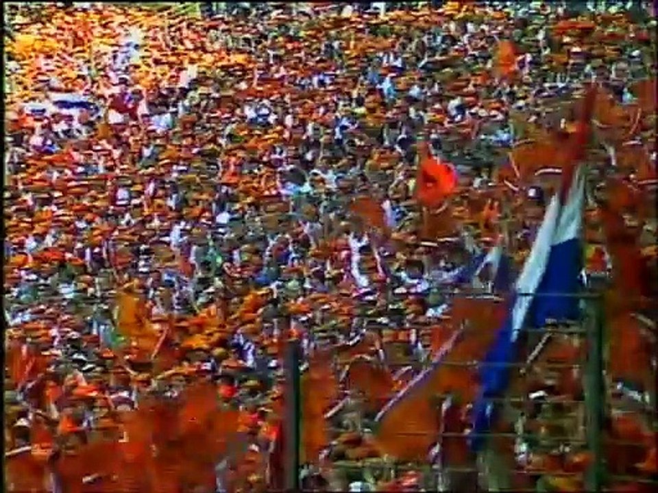 ANGLETERRE   -   PAYS.BAS    -  1988  -