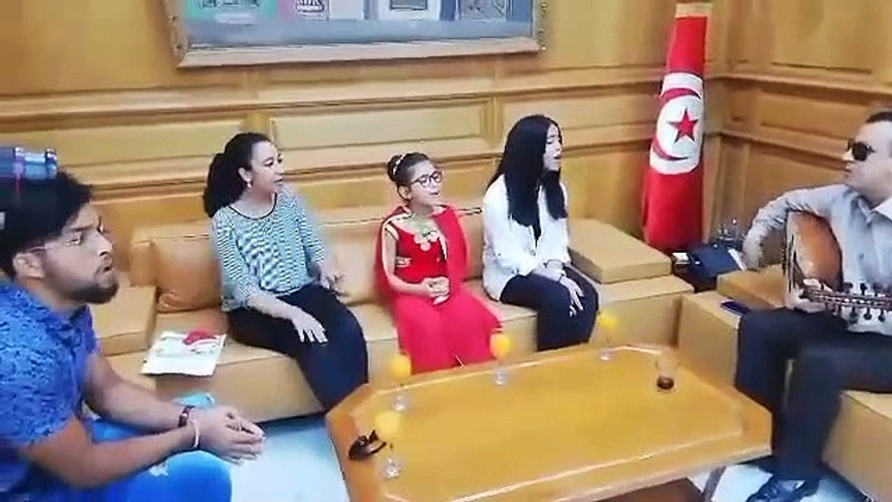 عندما يكون الوزير فنانا