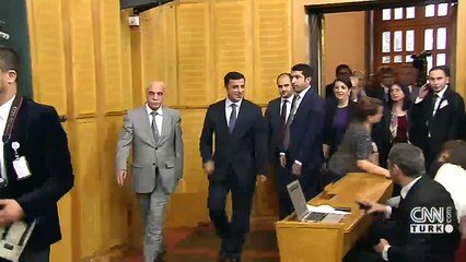 Siyasette "Kahvaltı" yakınlaşması... İYİ Parti ile HDP arasında diyalog mesajları | Video