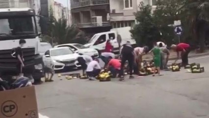 Download Video: Samsun’da insanın içini ısıtan görüntüler